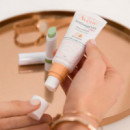 Anti-rojeces Unify Cuidado Unificador SPF30  AVÈNE