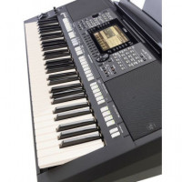 YAMAHA PSR-S775 Portable Keyboard