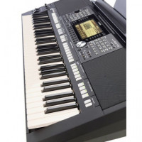 YAMAHA PSR-S975 Portable Keyboard