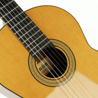 Guitarra Admira Juanita Tapa Pino Oregon Cuerpo Sapeli  ENRIQUE KELLER