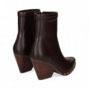 Botin Tachas Napa Stretch Marron  NOA HARMON