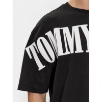 Camiseta TOMMY JEANS Badge Negra