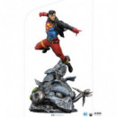 Figura Super Boy Dc  IRON STUDIOS