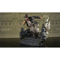 Figura Indiana Jones Escapando con el ídolo    en Busca del Arca Perdida  DIAMOND SELECT TOYS