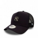 Gorra New York Yankees Metallic 9FORTY E-frame Trucker  NEW ERA