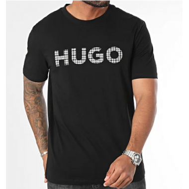 Camiseta Hugo Negra