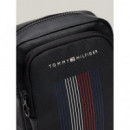 Bolso Reporter Pequeño con Logo Metálico de TOMMY HILFIGER