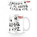 Taza Desayuno Stranger Things Abecedario