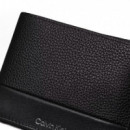 Cartera de Piel de Plegado Triple con Rfid  CALVIN KLEIN