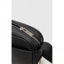 Bolso Gk Shoulder Bag Negro  GIANNIKAVANAGH