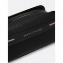 Th Corp Texture Med Washbag Black  TOMMY HILFIGER