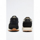 Partner Wmn 224 2 Sfa Blk/off Wht  LACOSTE