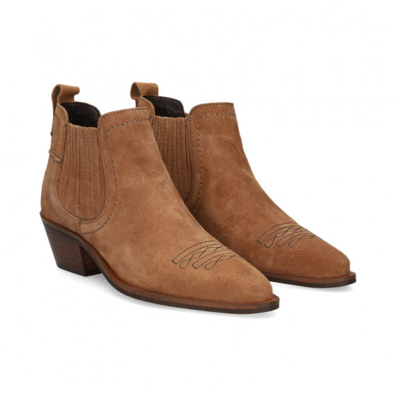 Botin Mini Cowboy ante Marron  VEXED SHOES COMPANY