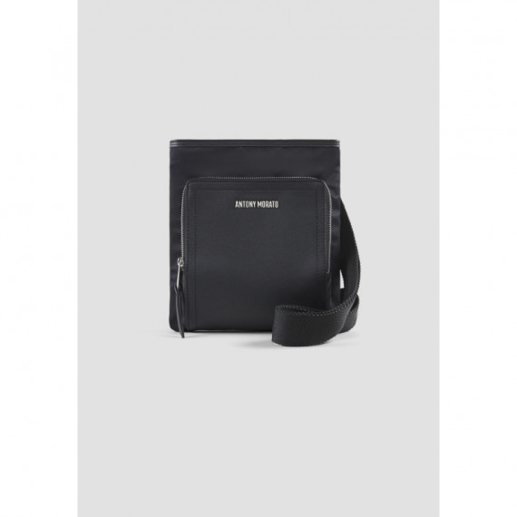Bolso Bandolera con Bolsillo de Nailon y Ecopiel Martillada de ANTONY MORATO