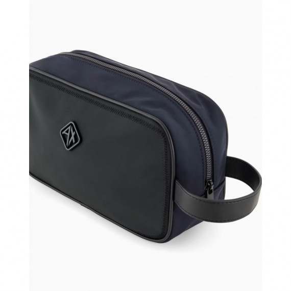 Neceser de Nailon con Cremallera de ARMANI EXCHANGE