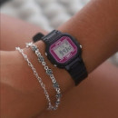 CASIO LA-20WH-4A – Reloj Digital Unisex Negro y Rosa, Cronómetro, Alarma y Luz Led, Wr 50M