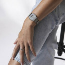 CASIO LA680WEL-8 – Reloj Digital Retro con Correa de Cuero Gris y Carátula Plateada