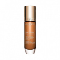 Skin Illusion Full Coverage 
base  de Maquillaje  CLARINS