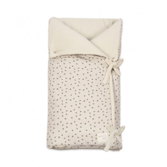 Arrullo Manta Poppy Corazones Walking Mum