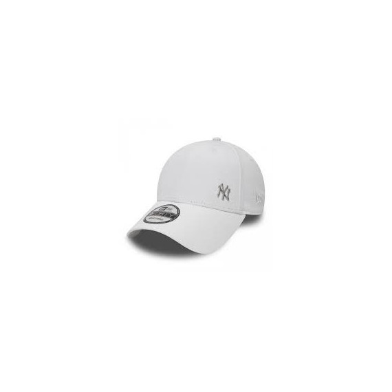 11209938 White NEW ERA