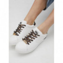 Deportiva con Detalle Lc Perforado Marro  LOLA CASADEMUNT