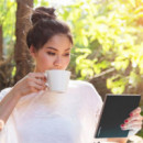 POCKETBOOK Era 7" BLUETOOTH16GB Smartlight Altavoz  Plata