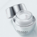 Cellular Performance Fresh Cream 
crema Hidratación Intensa  SENSAI