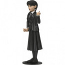 Figura Wednesday Addams Wednesday Action Figure  NECA