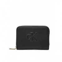 Sculpted Med Flap Zip Around Black  CALVIN KLEIN
