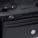 Cartera Convertible Tejida  CALVIN KLEIN JEANS
