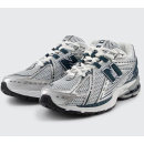 1906R Silver Metallic NEW BALANCE