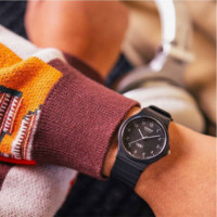 CASIO MQ-24-1B Reloj Analógico para Hombre - Esfera Negra con Horario 24H - Clásico, Ligero y Resistente Al Agua