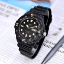 CASIO MRW-200H-1E Reloj Deportivo Unisex - Esfera Negra con índices Luminosos y Wr 100M - Bisel Giratorio