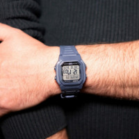 CASIO W-800H-2A Reloj Deportivo Digital Hombre Azul Marino Pantalla Lcd Wr 100M con Luz y Alarma
