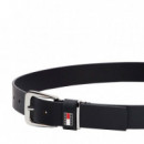 Cinturón de Piel con Insignia en la Trabilla  TOMMY HILFIGER
