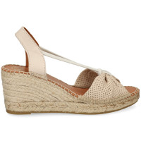 SANDALIA PIEL PERFORADA BEIGE