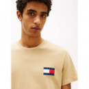 Camiseta de Corte Slim con Parche de Tommy Jeans  TOMMY HILFIGER