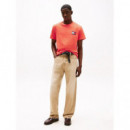 Camiseta de Corte Slim con Parche de Tommy Jeans  TOMMY HILFIGER