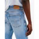 Pantalón Corto Vaquero Scanton Ajustado de Tommy Jeans  TOMMY HILFIGER