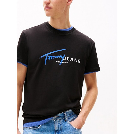 Camiseta Signature con Logo Estilo Grafiti de Tommy Jeans  TOMMY HILFIGER