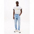 Camiseta Signature con Logo Estilo Grafiti de Tommy Jeans  TOMMY HILFIGER