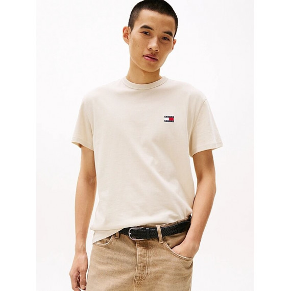 Camiseta con Parche Tonal de Tommy Jeans  TOMMY HILFIGER