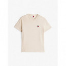 Camiseta con Parche Tonal de Tommy Jeans  TOMMY HILFIGER