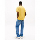 Camiseta con Parche Tonal de Tommy Jeans  TOMMY HILFIGER