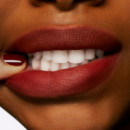 Powder Kiss
barra de Labios  MAC