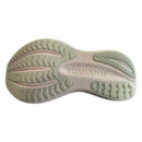 SAUCONY Triumph 23