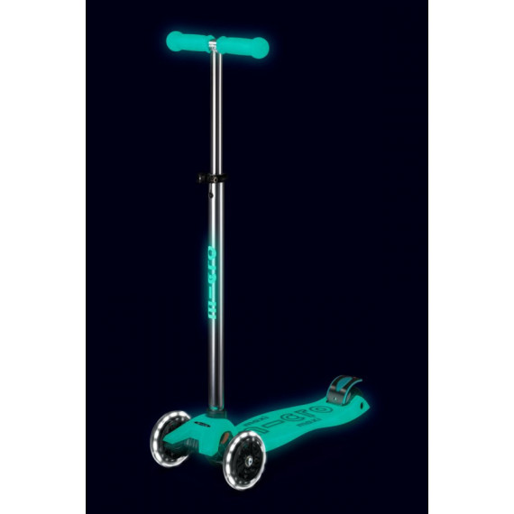 Patinete Maxi Deluxe Glow Led Turquesa  M-CRO