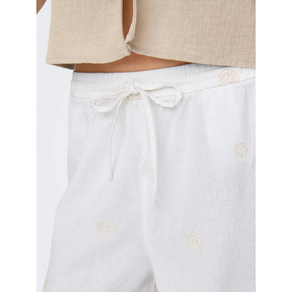Pantalón Corto de Lino Onlcaro con Bordados de ONLY