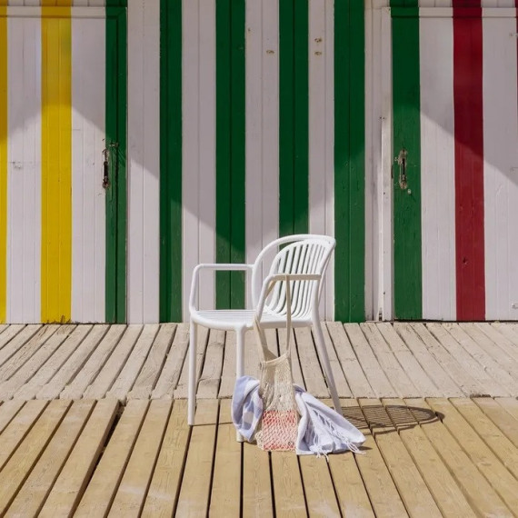 Silla Blanca Exterior  PÉREZ ÁVILA