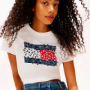 Camiseta con Logo Floral  TOMMY HILFIGER